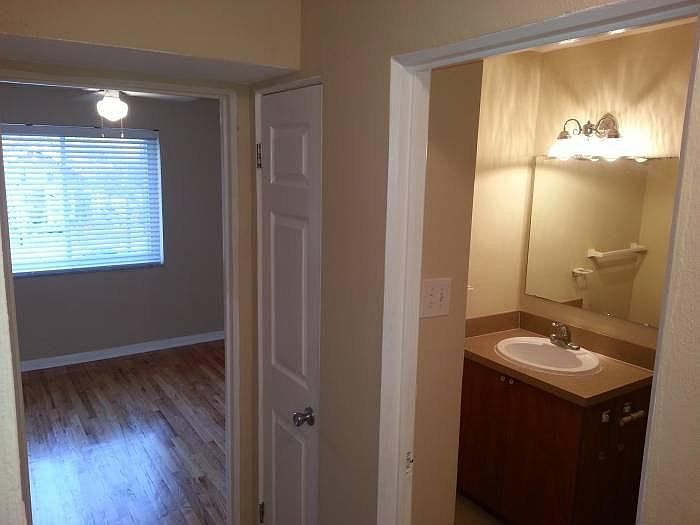 1st image of 4119 Magnolia Ave APT 10