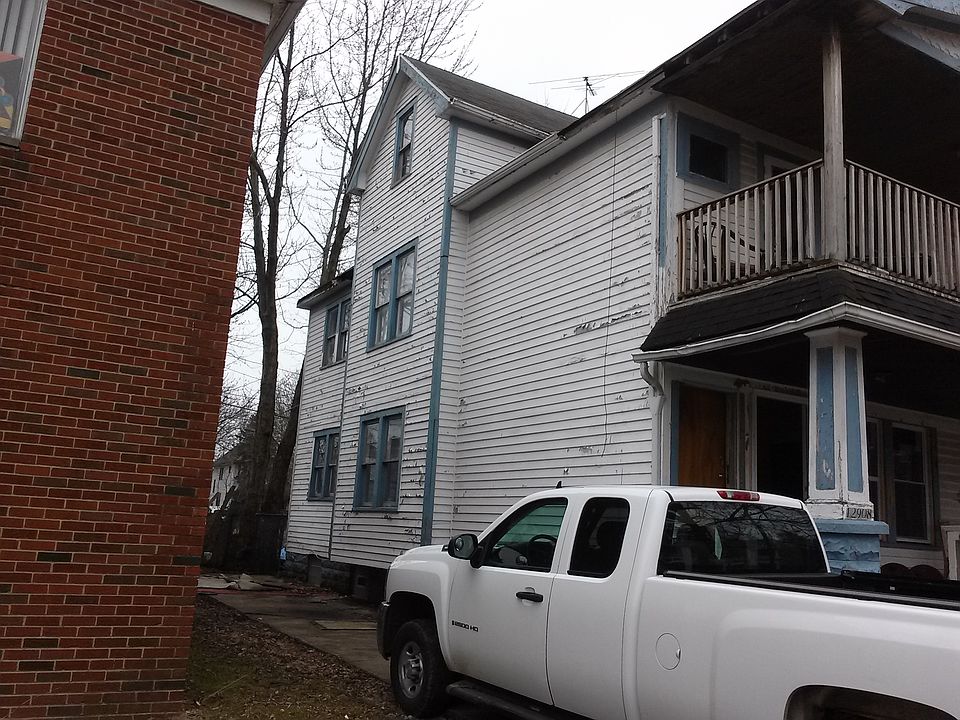 2nd image of 12908 Parkhill Ave