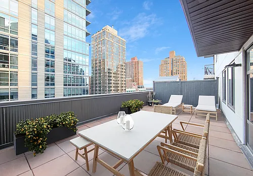 354 E 91st St Photo 1 354 E 91st St Photo 1
