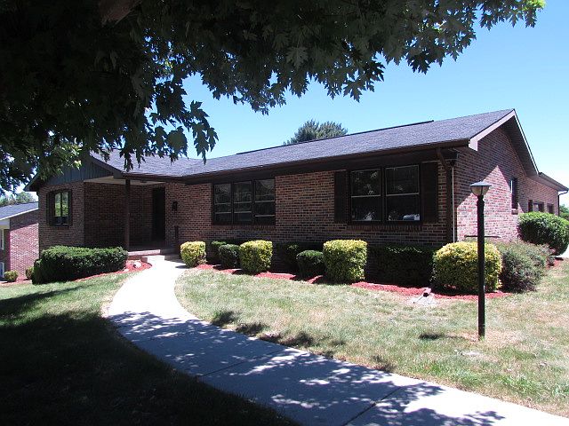 1st image of 850 N 20th St