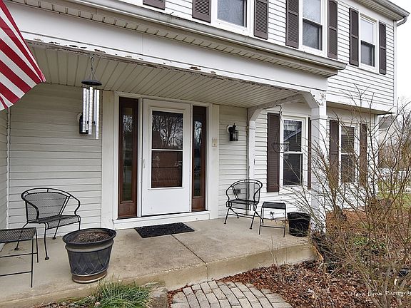 3rd image of 725 Liberty Ave