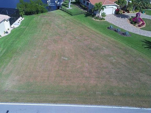 3rd image of 2907 Ryan Blvd #18