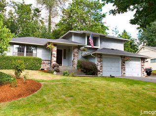 18122 E Spring Lake Dr SE, Renton, WA 98058