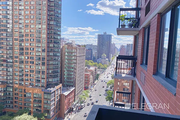 Rented by (Legacy) Elegran | media 18