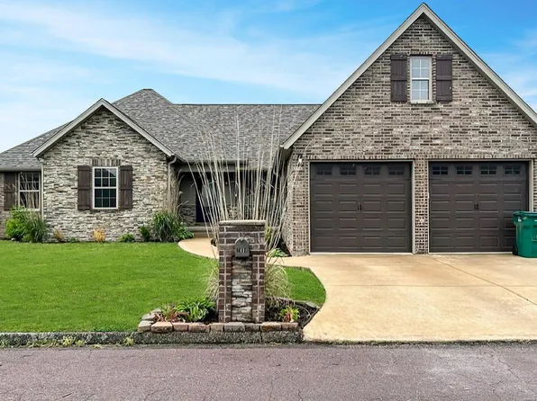 1407M E 14th St, Mountain Grove, MO 65711