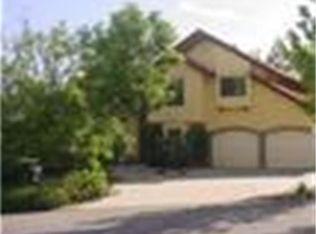 39505 Cherry Oak Canyon Rd, Cherry Valley, CA 92223