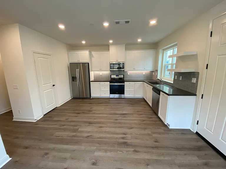 12336 Blue Sky Ct — Photo 8