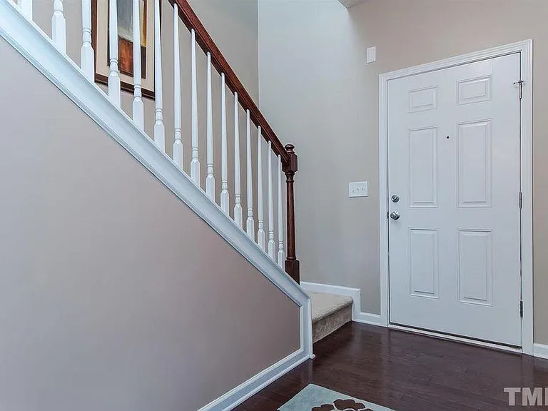 8030 McKee Dr — Photo 21