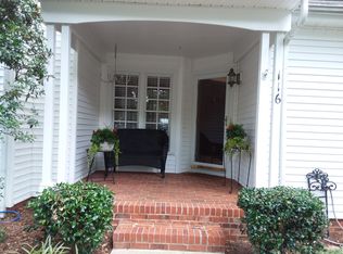 116 Greenmont Ln, Cary, NC 27511
