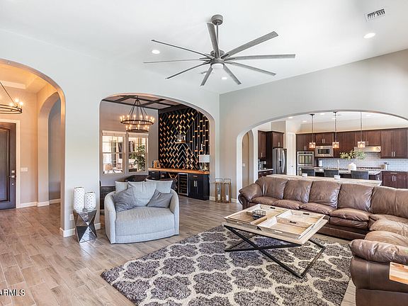 3rd image of 3903 S WHITE Drive