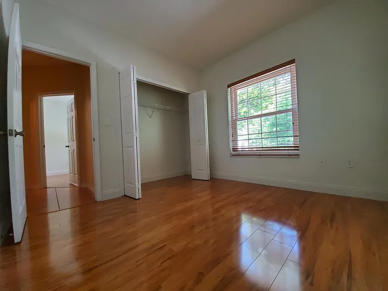12448 SW 121st Ave — Photo 9
