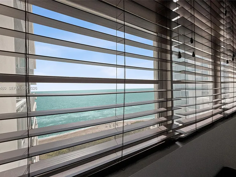 6917 Collins Ave #1609 — Photo 25