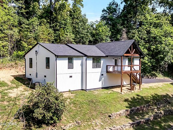 2nd image of 101 Larry Dr