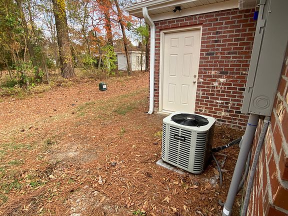 5th image of 110A Carriage Rd