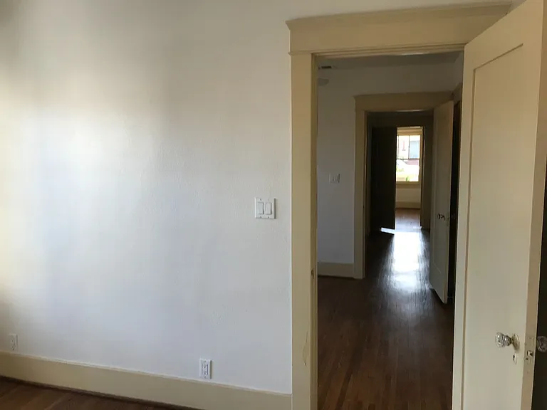 Fenced 3 Bedroom House with Two Car Driveway! Located in the Heart of North Park! In Unit Washer ... — Photo 10
