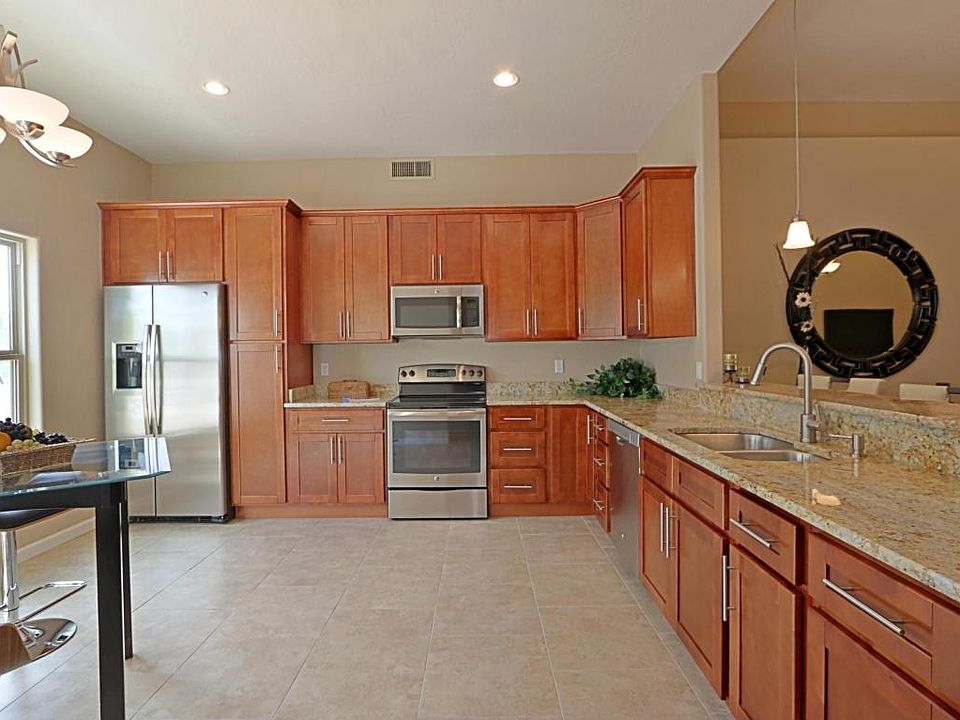 Kitchen 1