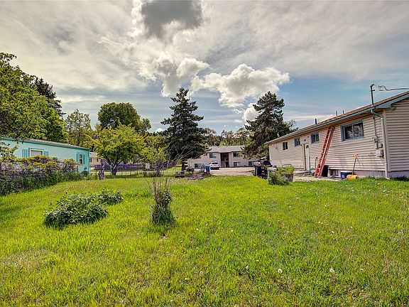 4th image of 1411 7th St E