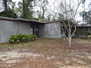 717 Glenwood Ave, Chipley, FL 32428