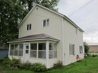 102 Bates St, Crystal Falls, MI 49920