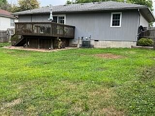 4th image of 1101 Highland Ct