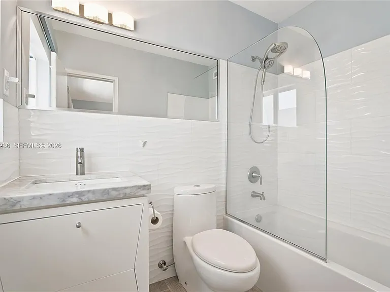 7334 Gary Ave #7334 — Photo 7