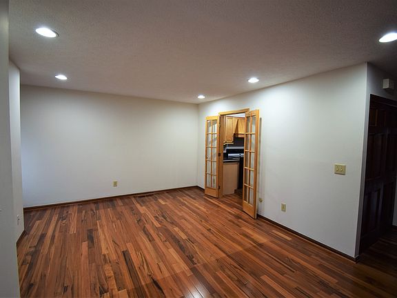 3rd image of 144 Price Ave