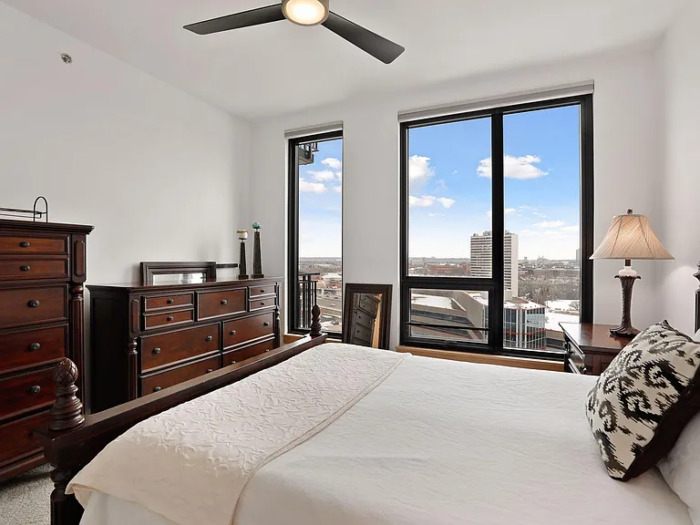 1240 S 2nd St #1305 — Photo 8