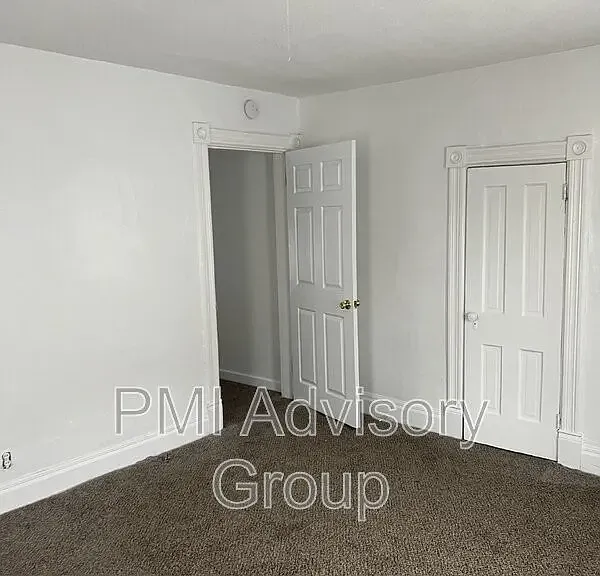 1909 SW Clay St — Photo 12