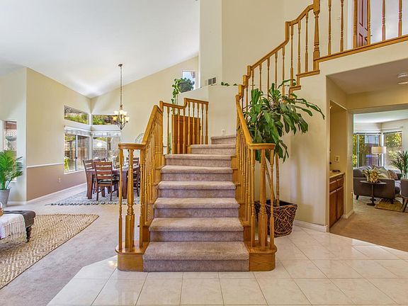 4th image of 28642 Sheffield Dr
