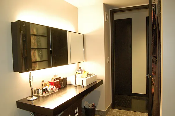 Rented by A & I Broadway | media 5