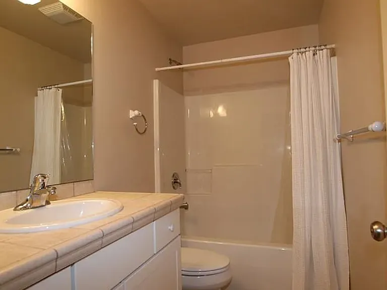 2777 Hamilton Ct #3 — Photo 11