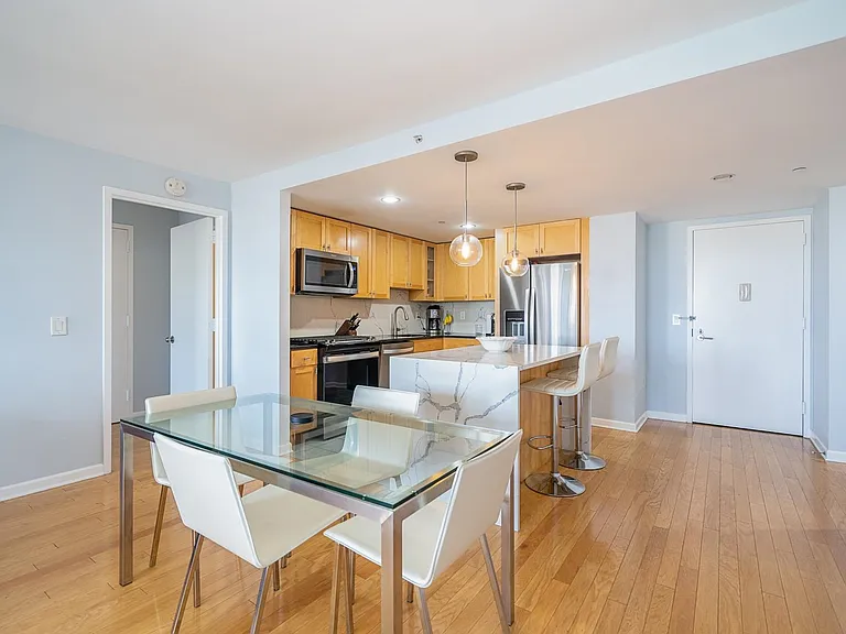 700 Grove St #11S — Photo 18