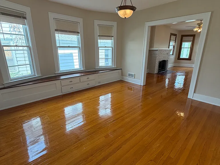 204 Wilson St #204 — Photo 12