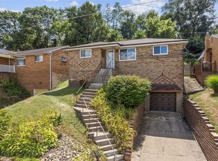 139 Clubvue Dr, West Mifflin, PA 15122