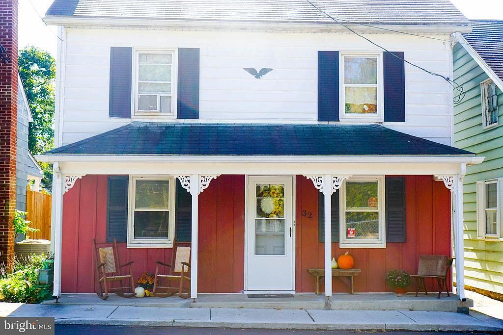 32 Cherry St, Seven Valleys, PA 17360 Zillow