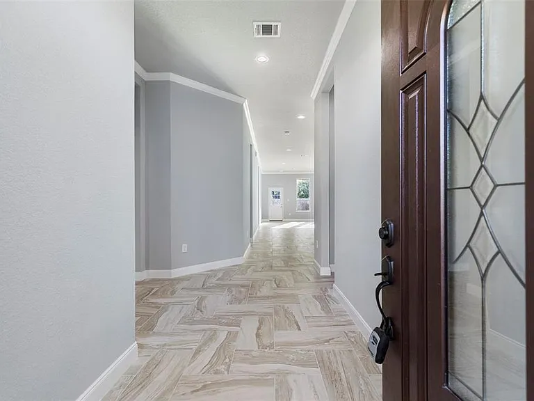 17403 Harmony Hill Dr — Photo 5