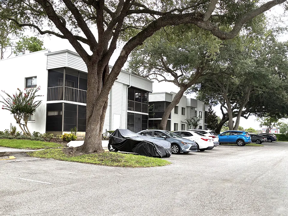 2545 Oak Park Way #118