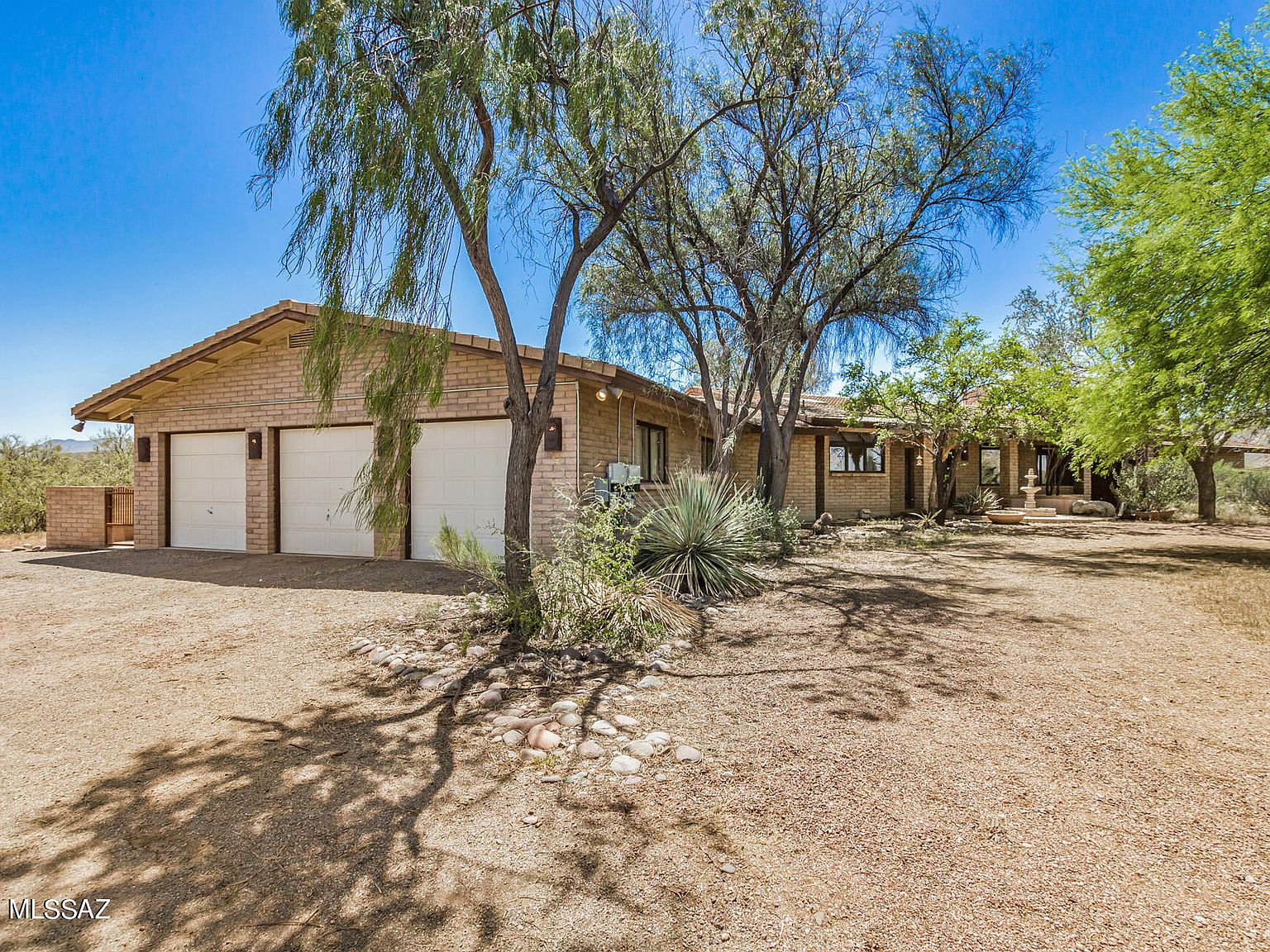 7708 N Artesiano Rd, Tucson, AZ 85743 Zillow