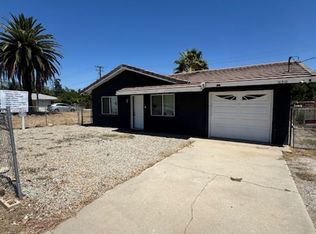 16510 Lakeshore Dr, Lake Elsinore, CA 92530