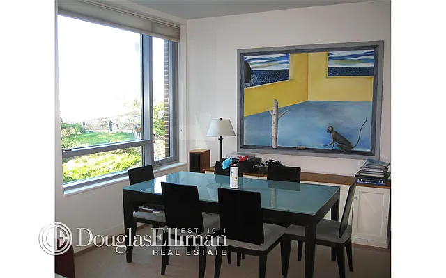 Sold by Douglas Elliman | media 21