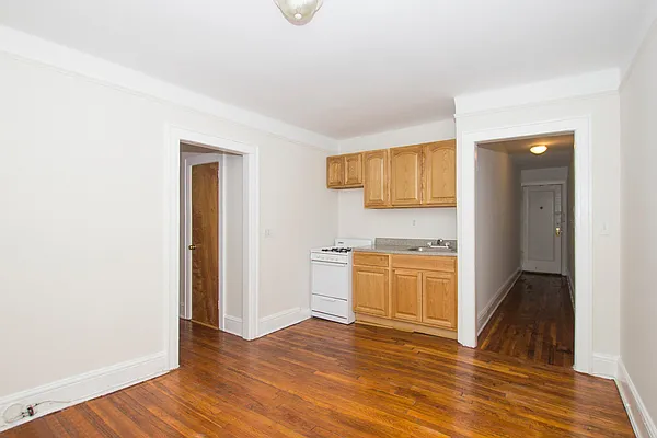 Rented by Keller Williams NYC | media 15