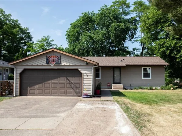 310 3rd Avenue, Chippewa Falls, WI 54729