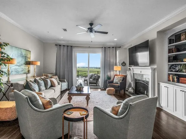 227 Fort King George Dr #K, Darien, GA 31305