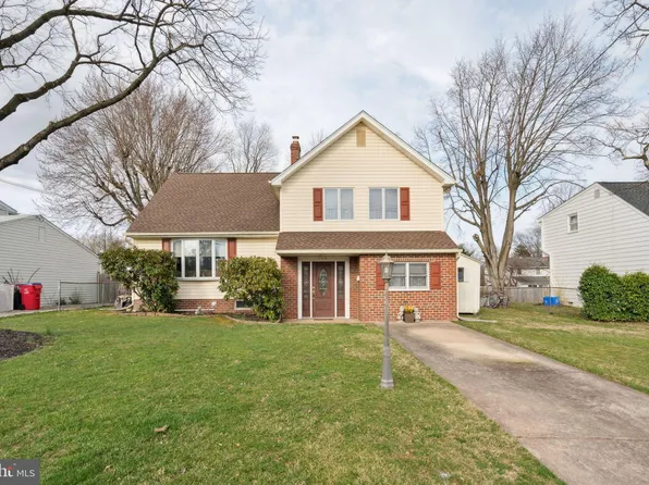 743 Mueller Rd, Warminster, PA 18974
