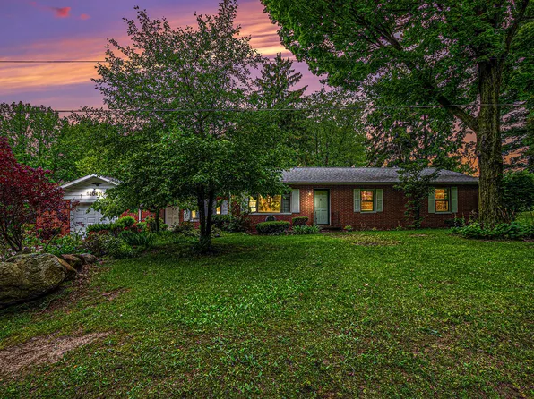 5204 N 425 E, Rolling Prairie, IN 46371