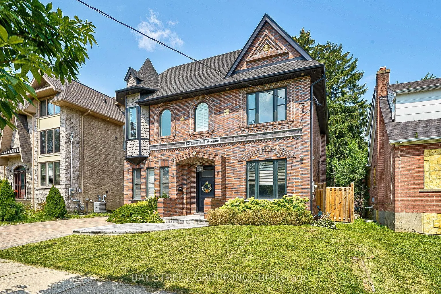 80 Churchill Ave photo 1