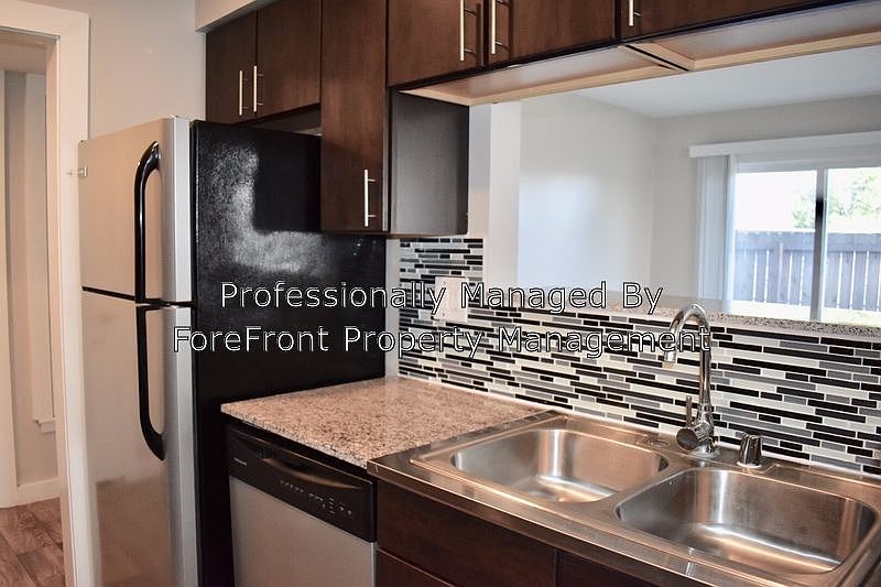 1st image of 739 Byrnes Dr APT 11