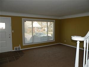 3rd image of 21360 Carol Dr
