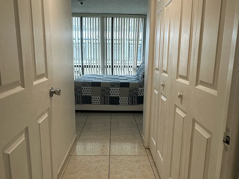 13951 Kendale Lakes Cir #807 — Photo 9