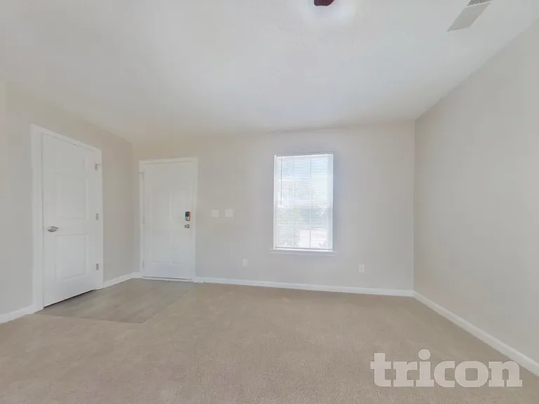 119 W Waverly Place Ct — Photo 5